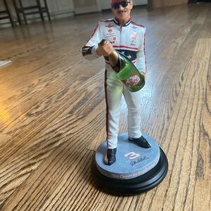 Nascar - Dale Earnhardt #3 -76th Career Victory Statue October 15,2000